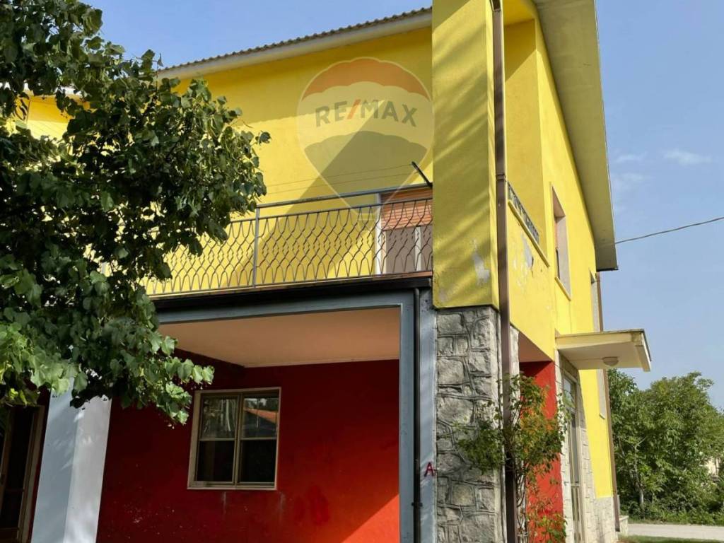 Casa indipendente a Rocchetta a volturno in Via Strada Provinciale, 11 - Foto 3