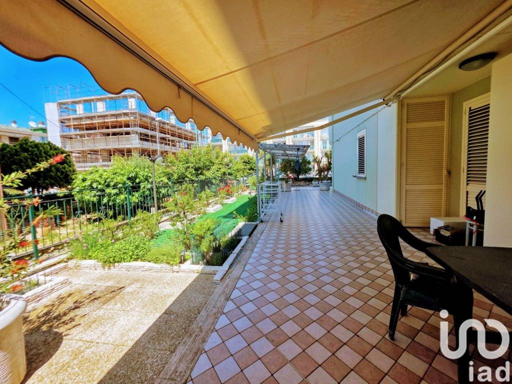 Appartamento a San benedetto del tronto in Via Monti della Laga, 39 - Foto 2