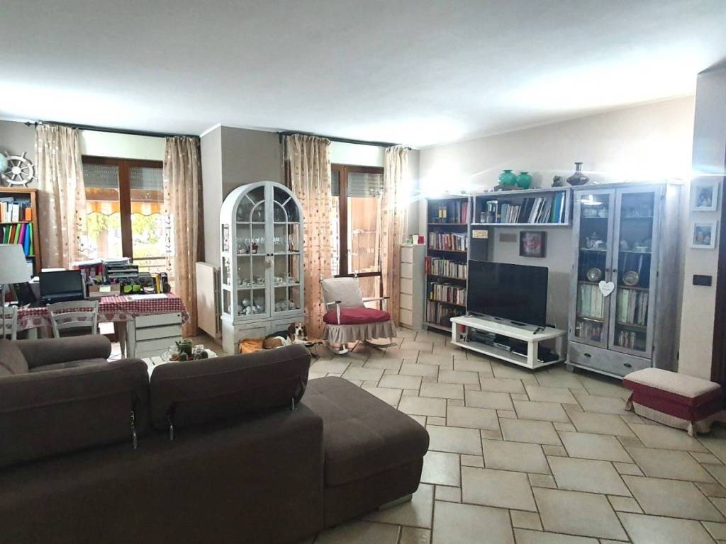 Appartamento a Piossasco in Via San Bernardo - Foto 5
