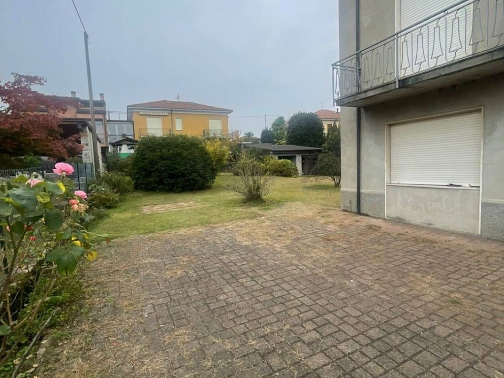Villa a Biandronno in Via Isola Virginia, 14 - Foto 3