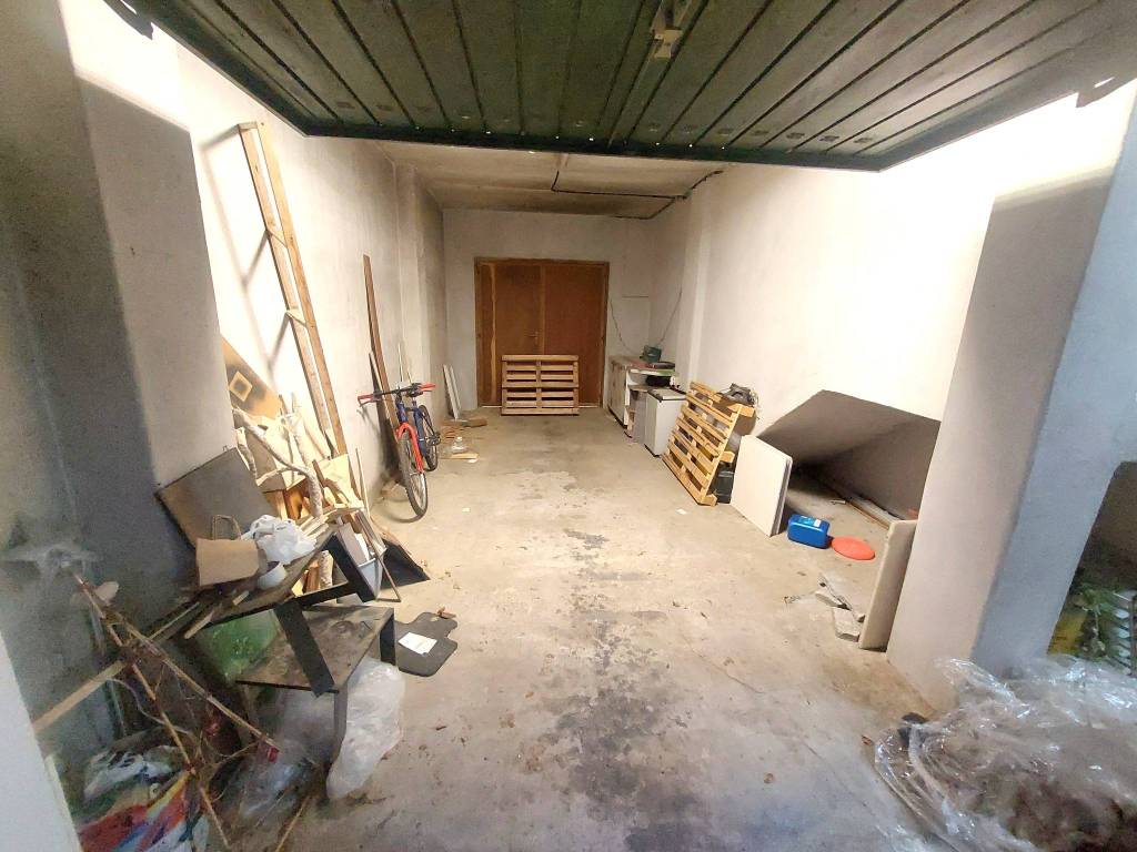 Box / garage a Piossasco in Via Cristoforo Colombo, 7 - Foto 3