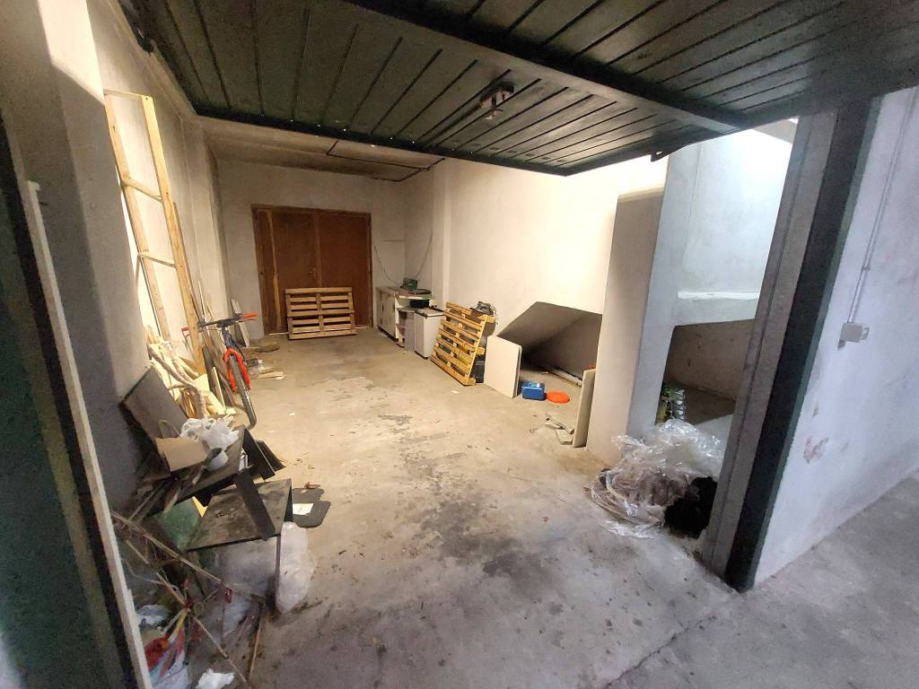 Box / garage a Piossasco in Via Cristoforo Colombo, 7 - Foto 4