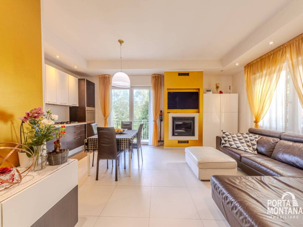 Villa a Rimini in Via Giacomo Lettieri, 12 - Foto 4