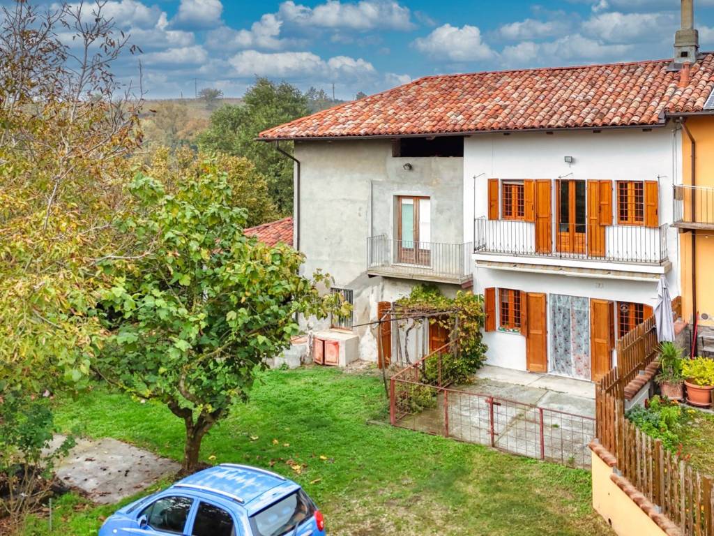 Casa indipendente a Castelnuovo don bosco in Frazione Nevissano, 9 - Foto 2