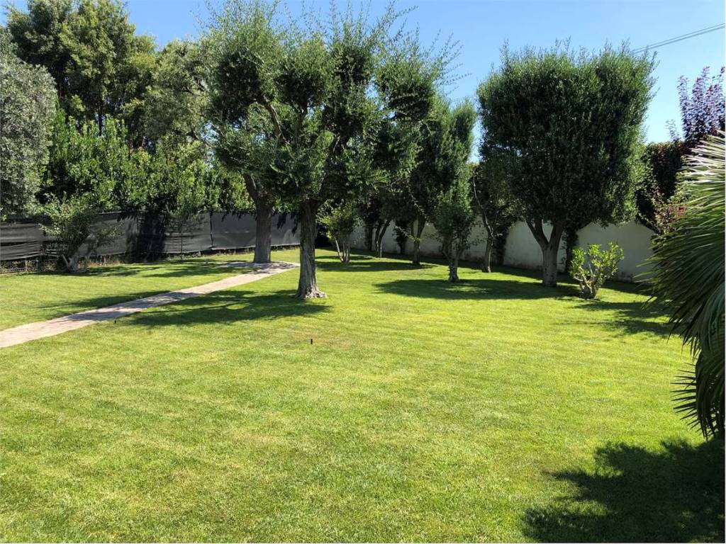 Villa a Brindisi in Via Ruggero De Simone, 15 - Foto 3