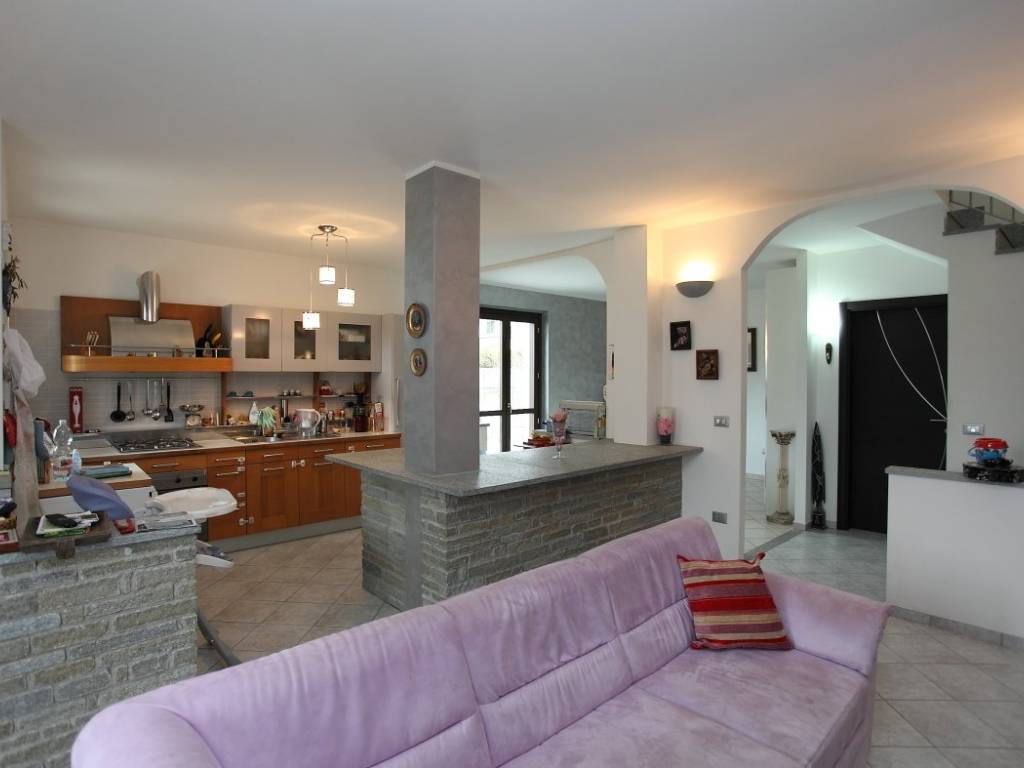Villa a Luserna san giovanni in Via Giosuè Gianavello, 57 - Foto 2