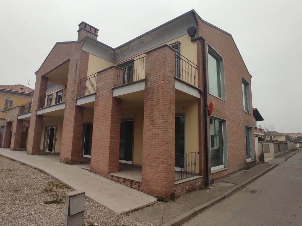 Immobile a Robbio in Viale Lombardia, 71 - Foto 2