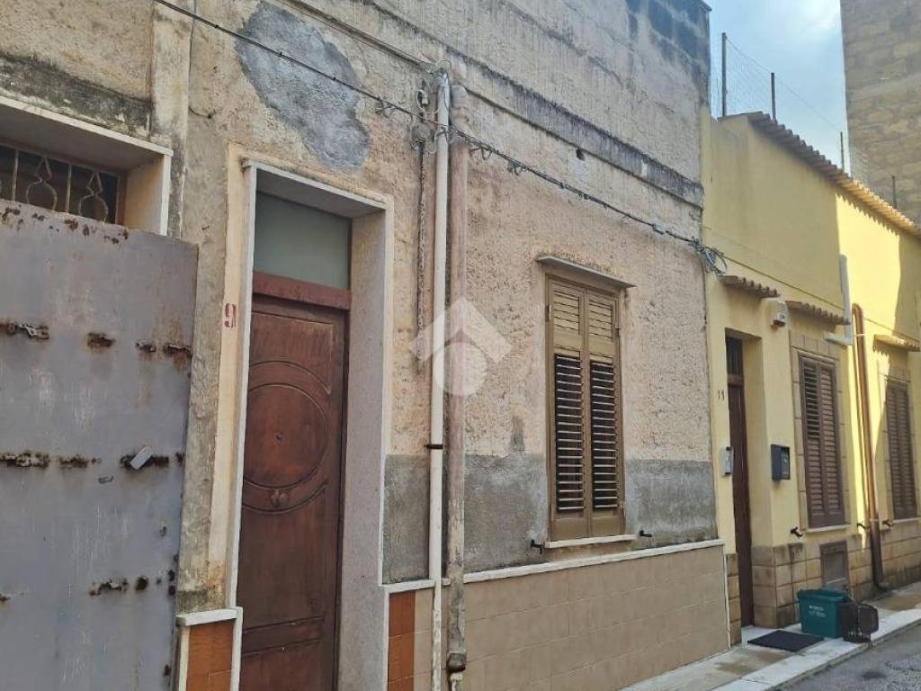Casa indipendente a Trapani in Via Sardegna, 9 - Foto 2