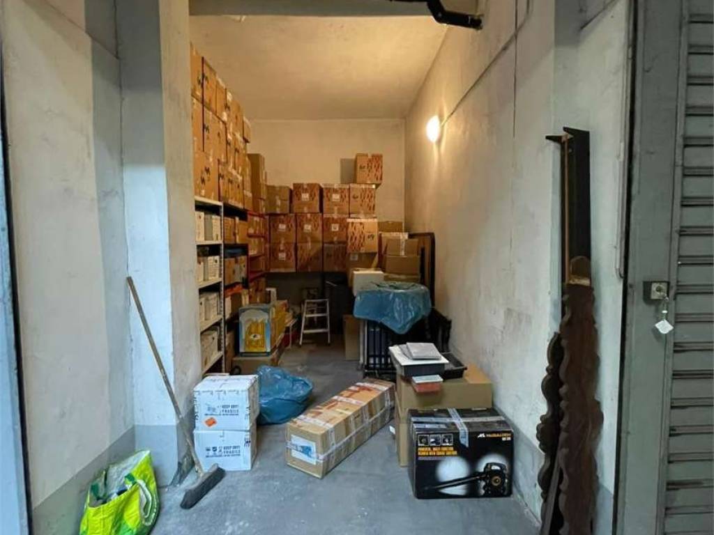 Box / garage a Venaria reale in Via Antonio Sciesa, 1 - Foto 2