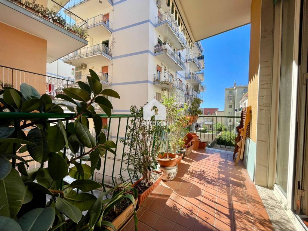 Appartamento a Portici in Viale Primo Melina, 20 - Foto 3