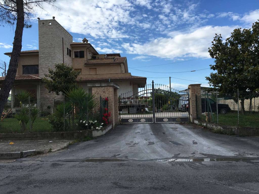 Immobile a Morrovalle in via Michelangelo 121 - Foto 2