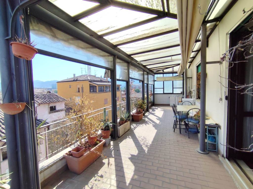 Appartamento a Terni in Via della Biblioteca - Foto 5