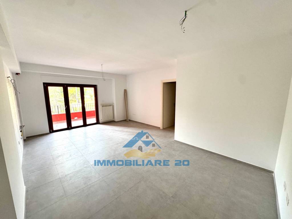 Appartamento a Teramo in VIA CAVALIERI DI VITTORIO VENETO - Foto 3