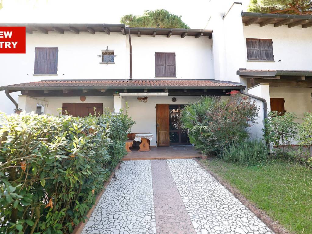 Villetta a schiera a Comacchio in Viale delle Acacie, 54 - Foto 2