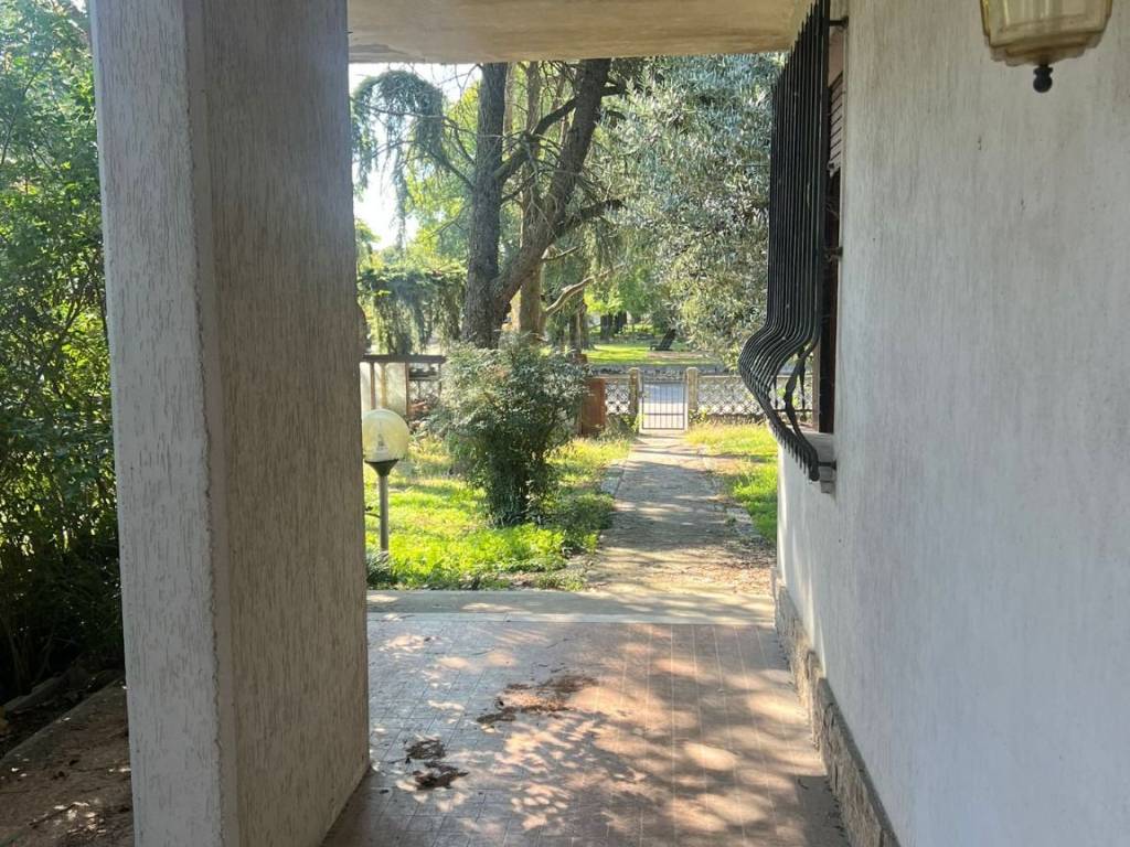 Villa a Quistello in Via Achille Grandi, 6 - Foto 4