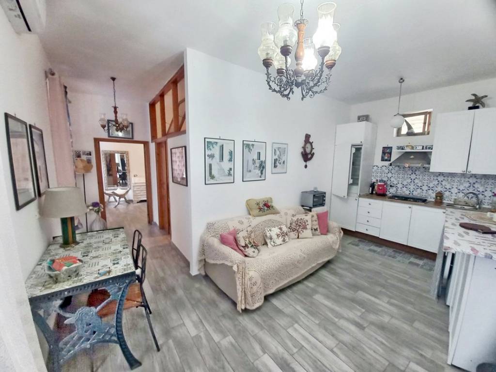 Appartamento a Gaeta in Via dell'Indipendenza - Foto 2