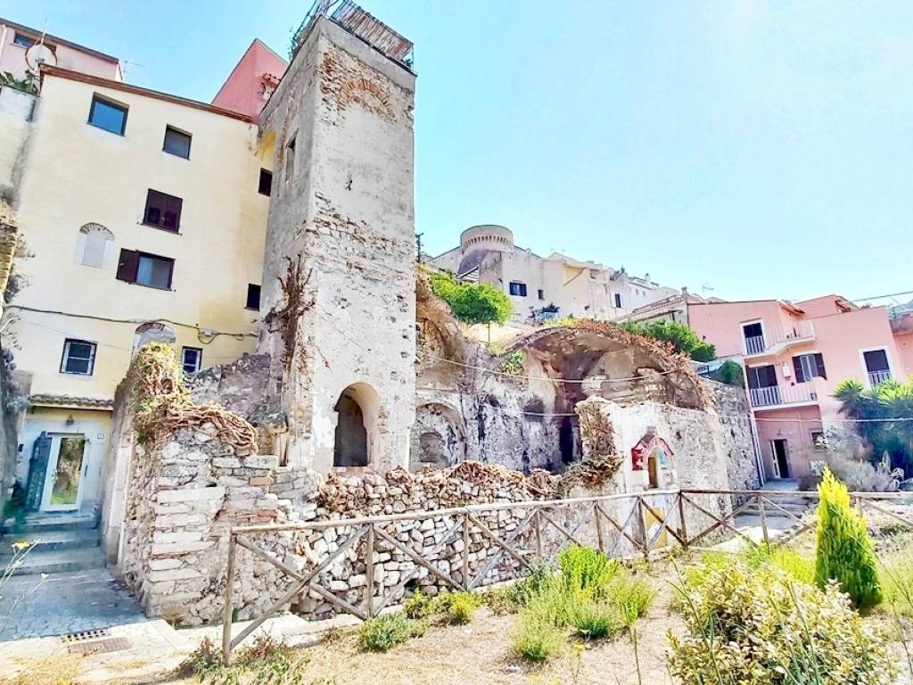 Immobile a Gaeta in Salita degli Albito - Foto 2