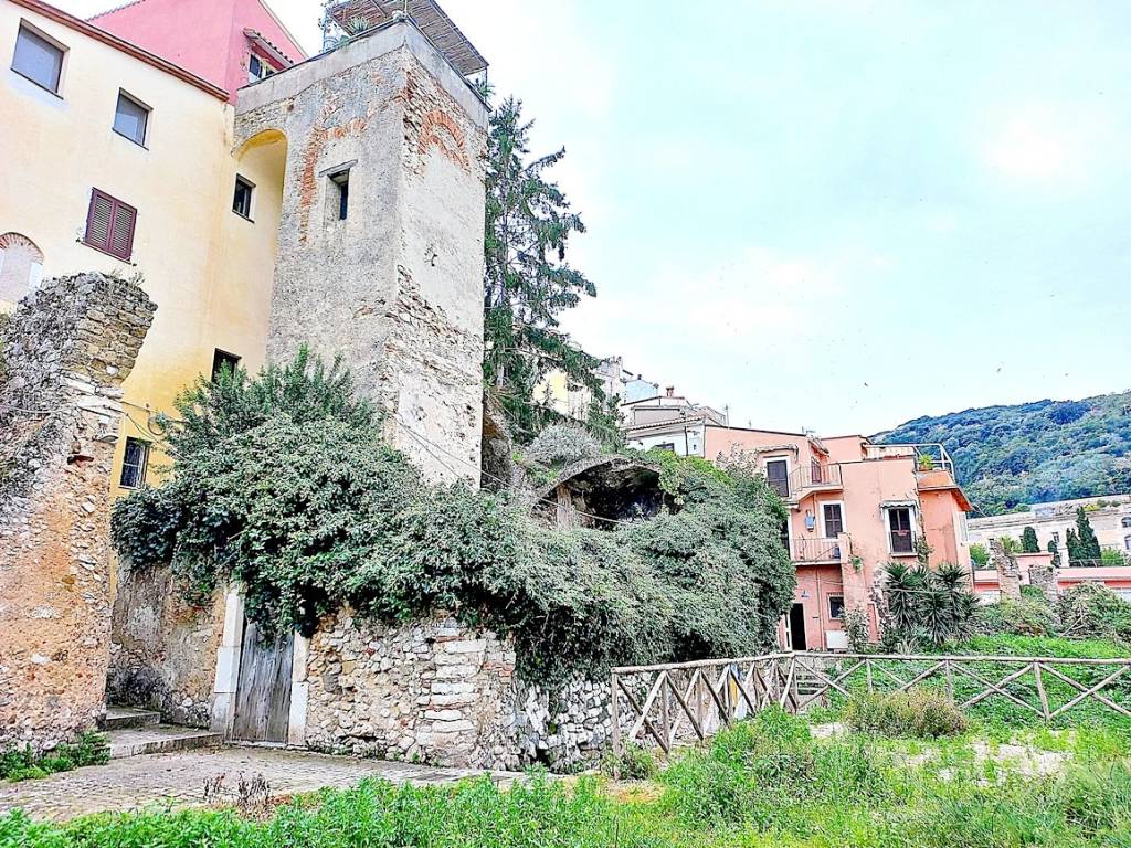 Immobile a Gaeta in Salita degli Albito - Foto 5