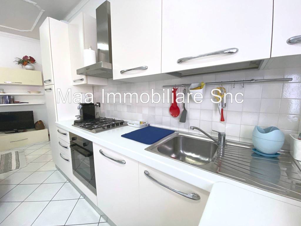 Appartamento a Albissola marina in Via Giambattista Garbarino - Foto 3