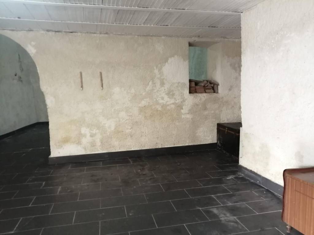 Box / garage a Frosinone in Via Moccia, 42 - Foto 4