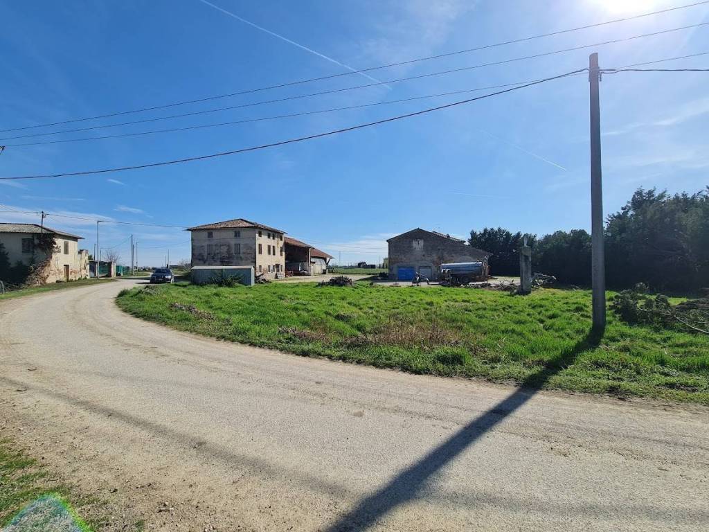Rustico / casale a Nogarole rocca in Via delle Salette - Foto 3