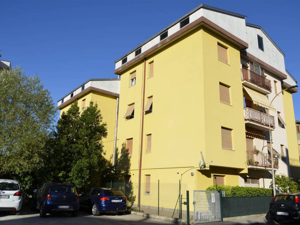 Appartamento a Falconara marittima in via bassano del Grappa, 8 - Foto 2