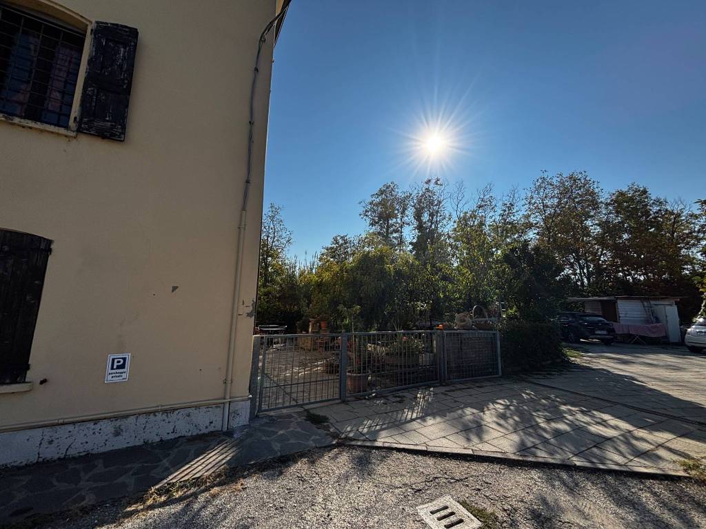 Appartamento a Castel san pietro terme in Via Bastiana, 4820 - Foto 5