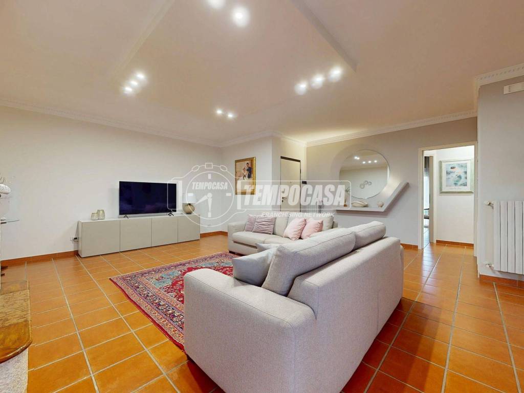 Appartamento a Rutigliano in Via Papa Paolo VI - Foto 4