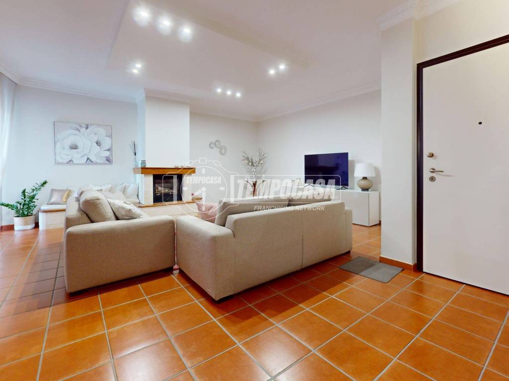 Appartamento a Rutigliano in Via Papa Paolo VI - Foto 5