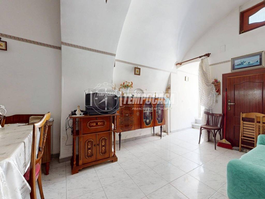 Casa indipendente a Rutigliano in Via Figuli - Foto 4