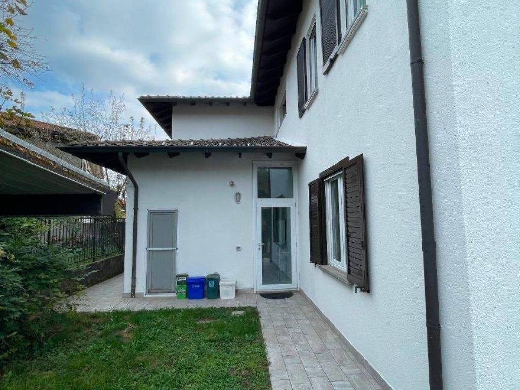 Villa a Varallo pombia in Via Comunale - Foto 5