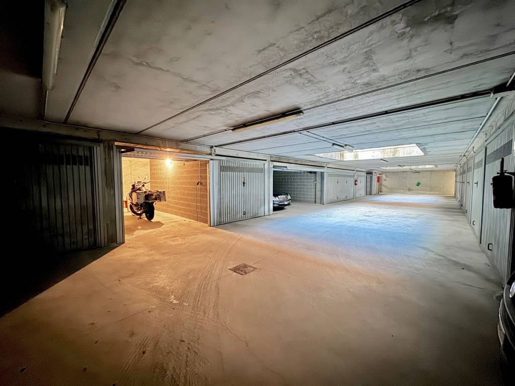 Box / garage a Biella in Via Vercelli - Foto 4