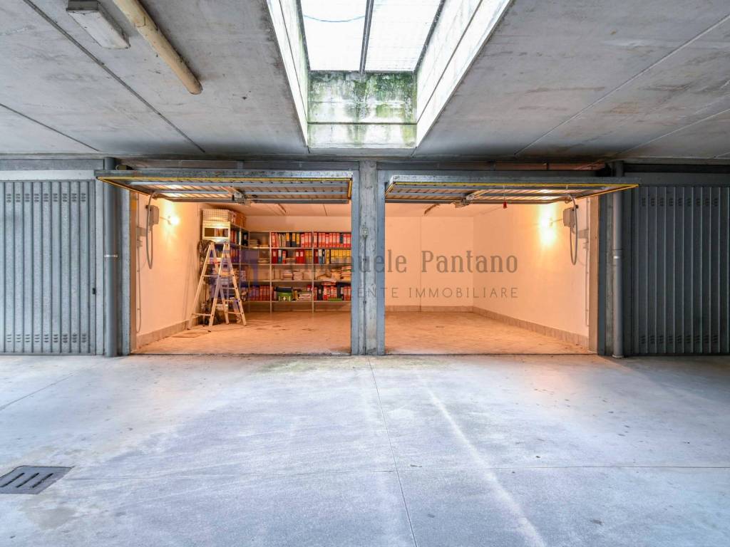 Box / garage a Bagnatica in Via Ugo Foscolo, 5 - Foto 4