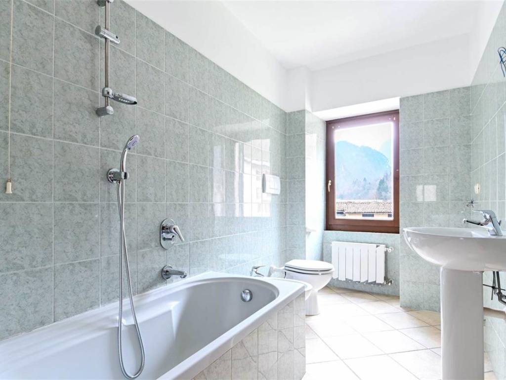 Appartamento a San giovanni bianco in Via Roncaglia Entro - Foto 2