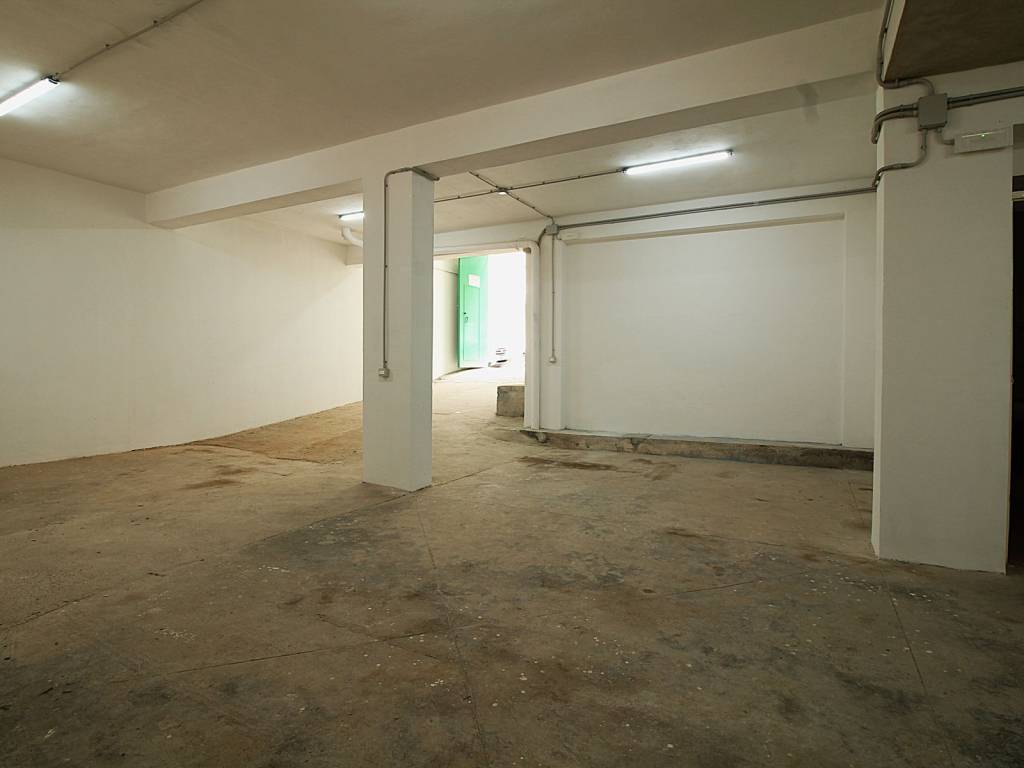 Box / garage a Bagheria in Via Massimo d'Azeglio - Foto 5