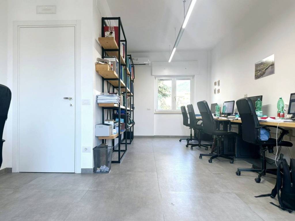 Appartamento a Salerno in Via Tanagro - Foto 4