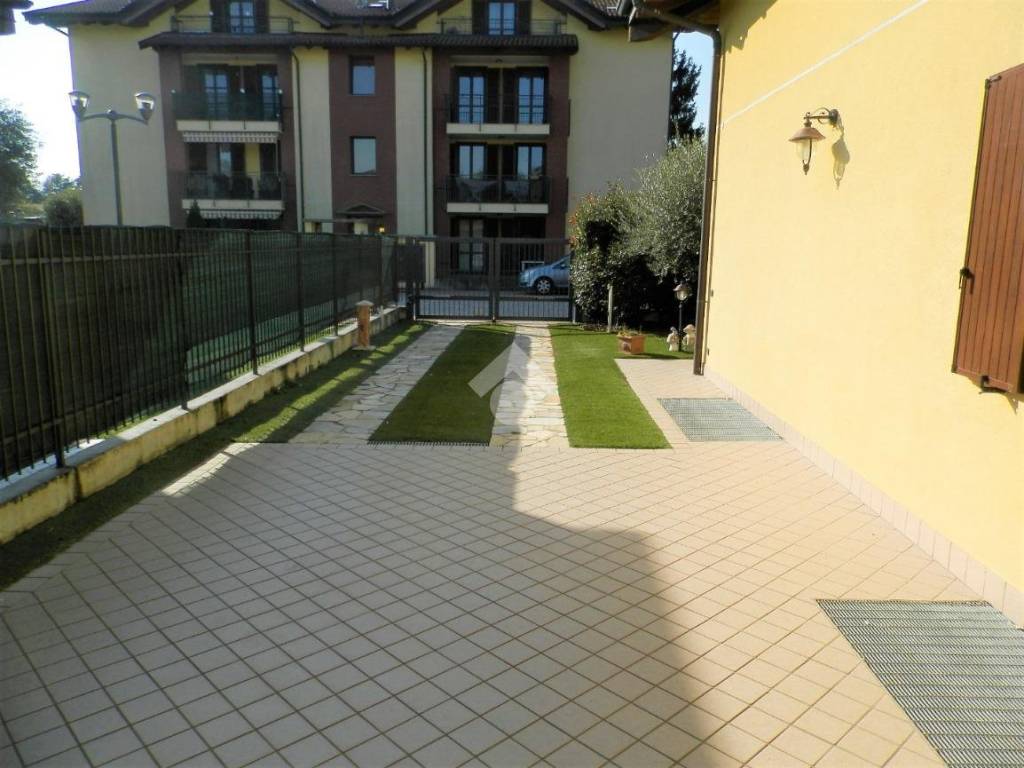 Villa a Samarate in Via Giovanni Agusta - Foto 5