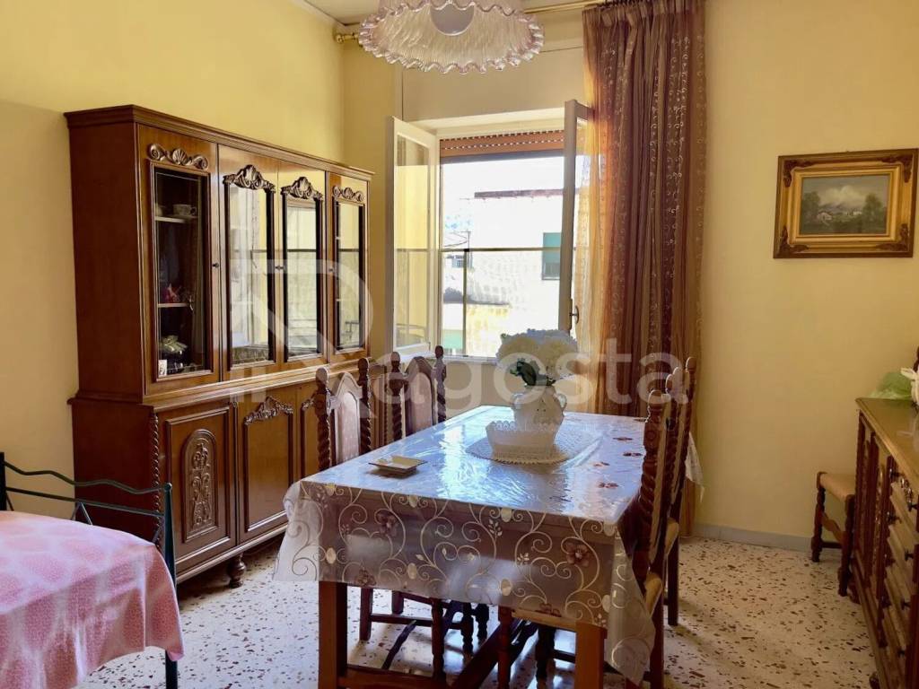 Appartamento a Salerno in Via Antonio Ruotolo - Foto 3