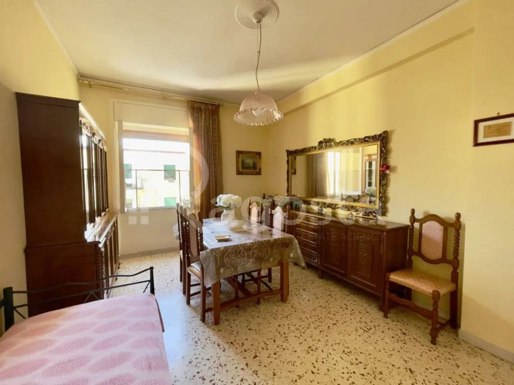 Appartamento a Salerno in Via Antonio Ruotolo - Foto 5