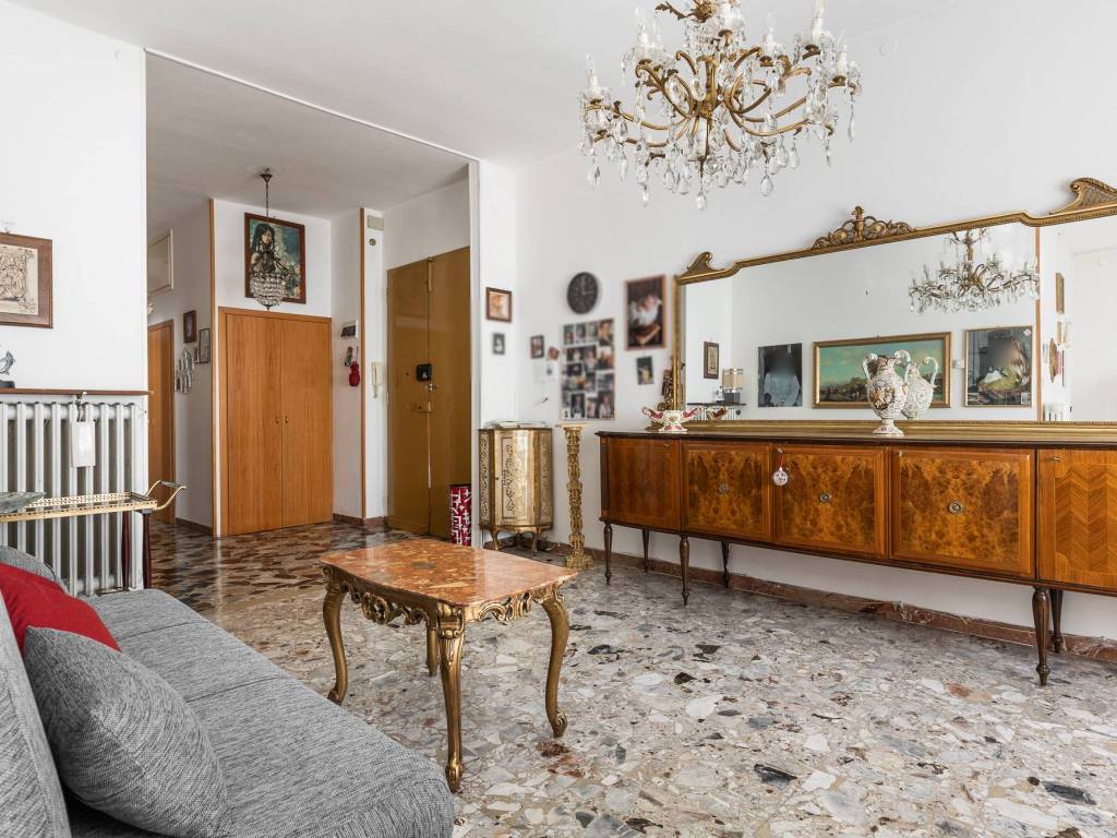 Appartamento a Imola in Viale Giovanni Amendola, 73 - Foto 2