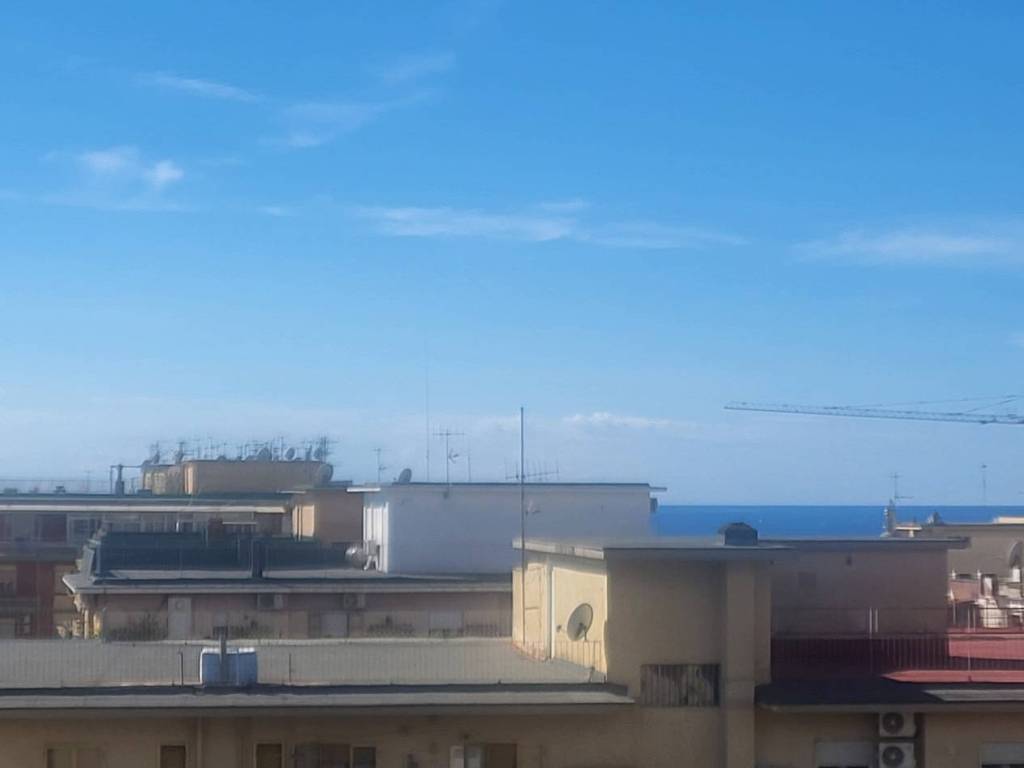 Appartamento a Salerno in Via Pietro del Pezzo - Foto 5