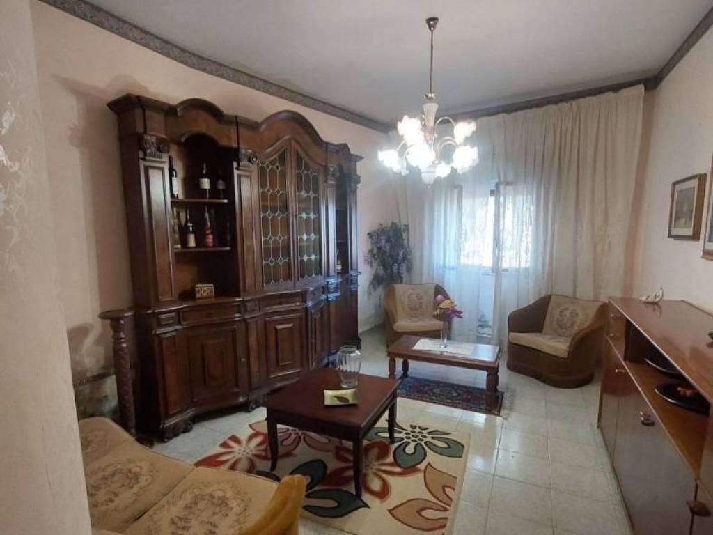 Appartamento a Caltanissetta in Via Enrico Berlinguer, 2 - Foto 2