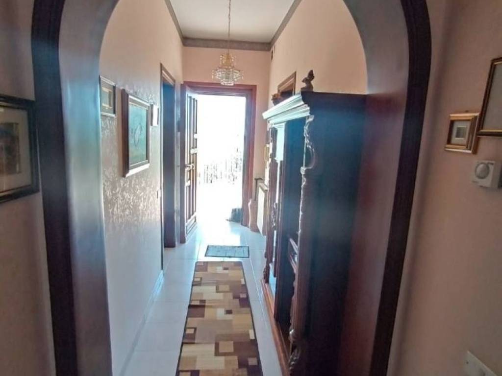 Appartamento a Caltanissetta in Via Enrico Berlinguer, 2 - Foto 3