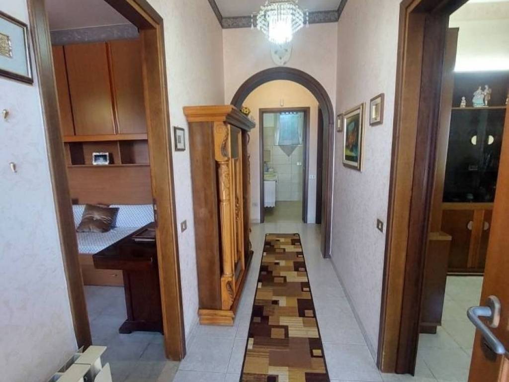 Appartamento a Caltanissetta in Via Enrico Berlinguer, 2 - Foto 4