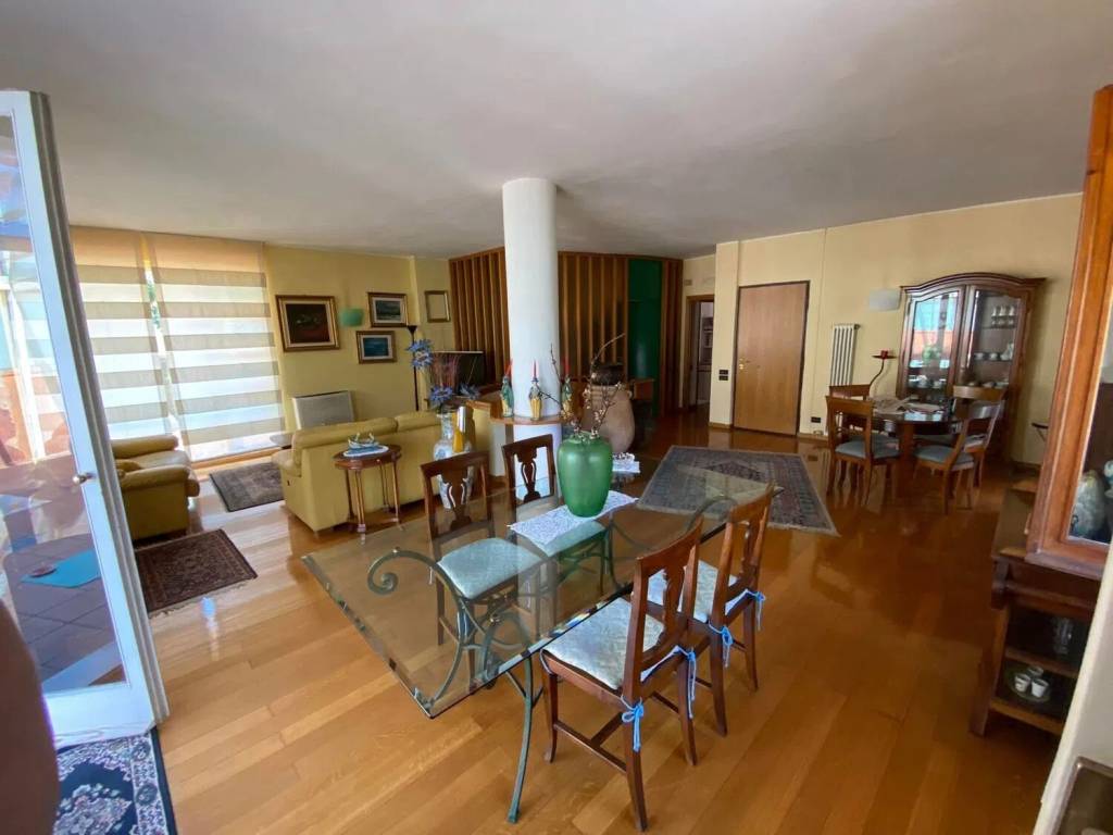 Villa a Baronissi - Foto 4