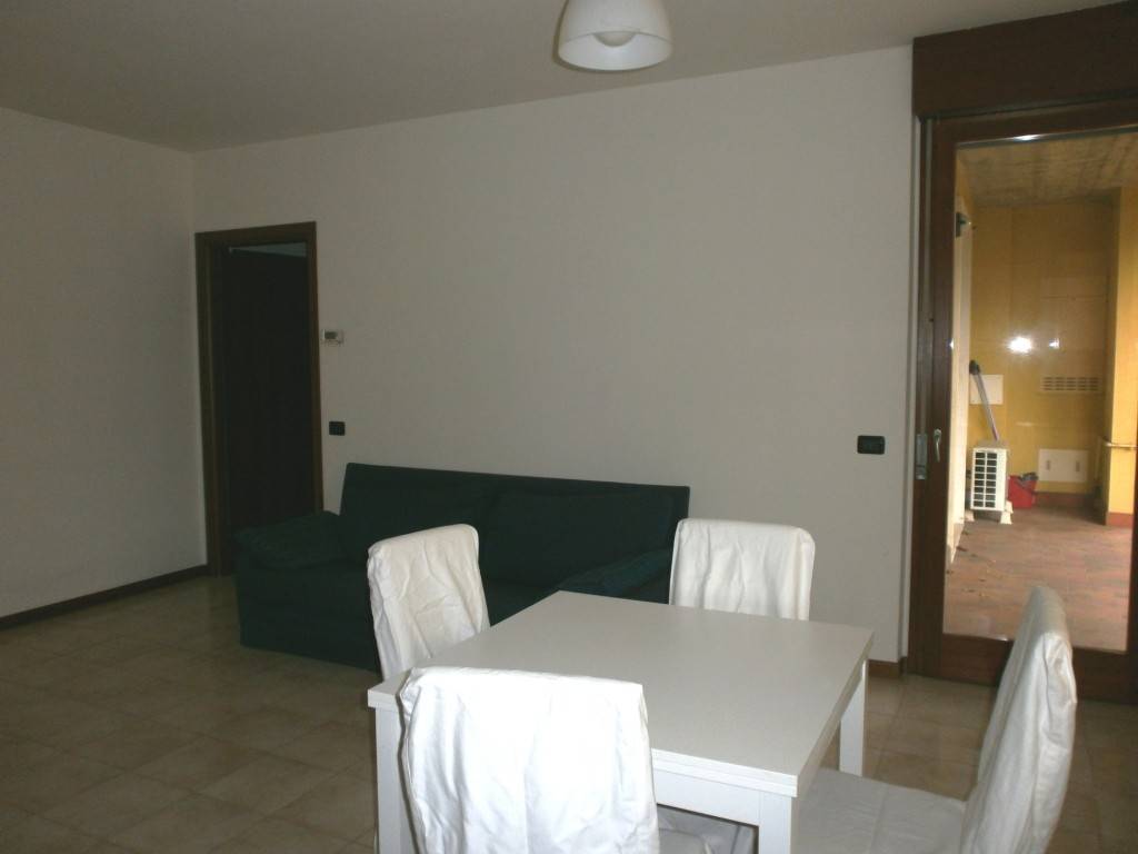 Appartamento a Verona in Via Bartolomeo Giuliari, 2 - Foto 3