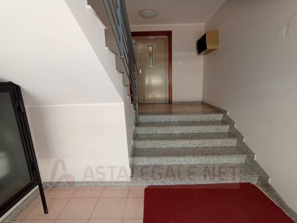 Appartamento a Canosa di puglia in Via Europa - Foto 4