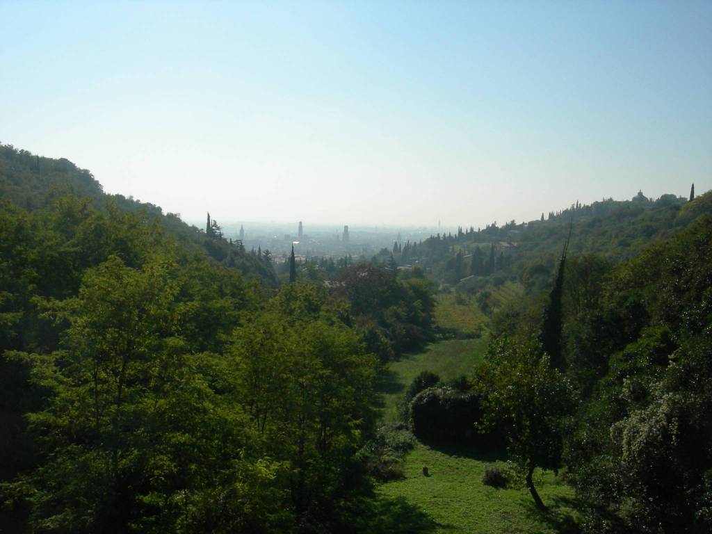 Rustico / casale a Verona in Via Marsala, 109 - Foto 3