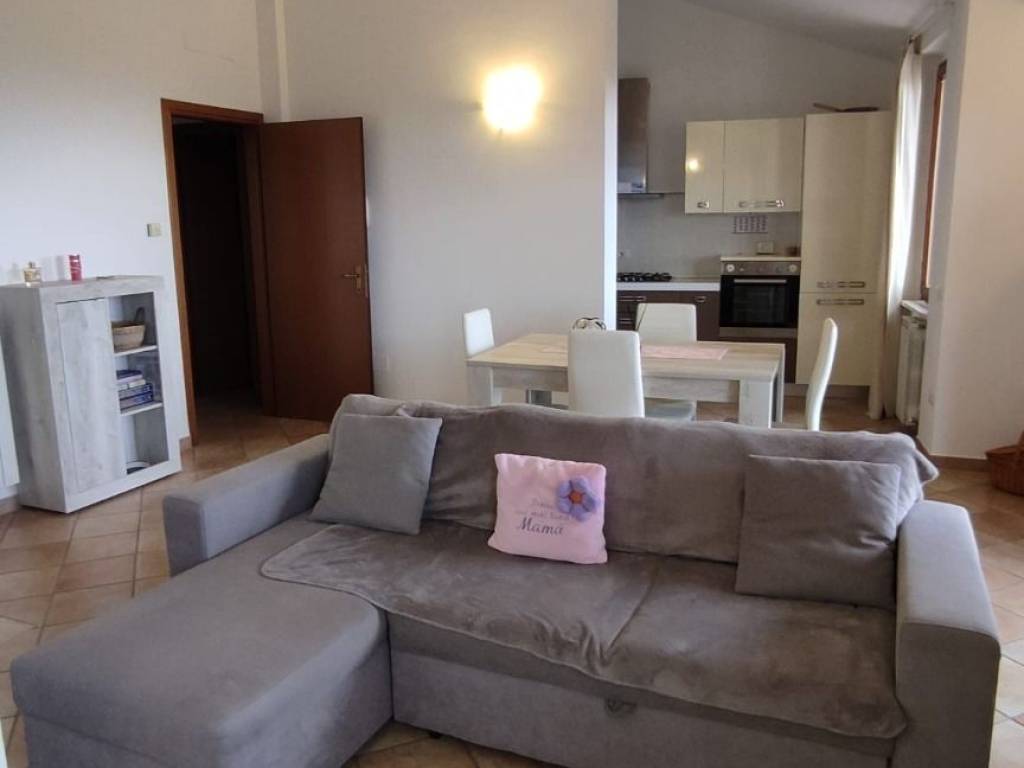 Appartamento a Stroncone in Via Madonna del Colle - Foto 4