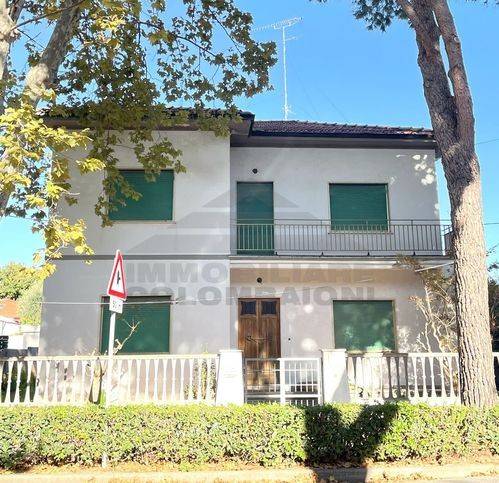 Villa a Rosignano marittimo in Via Salvador Allende 34 - Foto 4